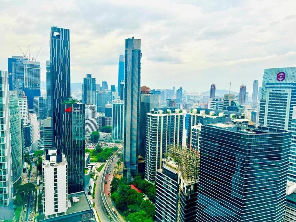 Vortex Serviced Apartment Klcc By Elite Suites Kuala Lumpur Exterior photo